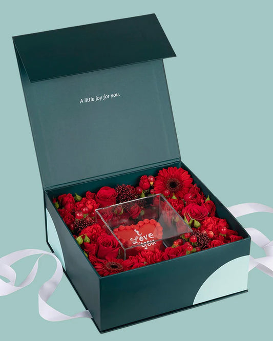 Love Cake Box